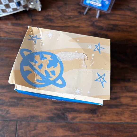 CRISPY PIZZA- Stitch- Disney Miniso AUTHENTIC - Picture 5 of 7